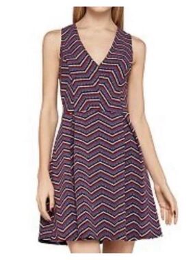 BCBGeneration Chevron Jacquard Fit & Flare Mini Dress Red, White, & Blue Sz 2